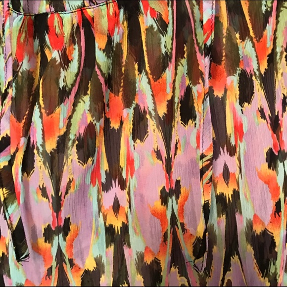 Express Small Multi-Color Shirt - Picture 2 of 4