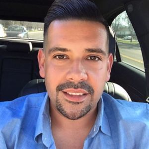 Meet your Posher, Cameron