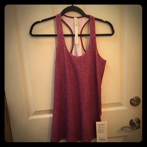 Brand new Seawheeze Lululemon tank top.