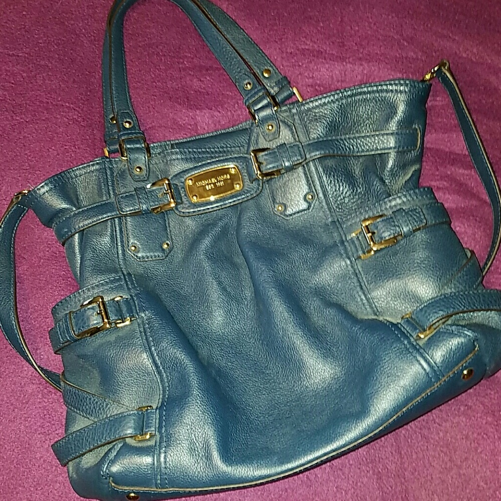 Navy blue large shoulder purse