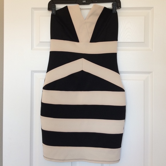 NWOT Strapless Black and Cream Bodycon Mini Dress - Picture 5 of 6
