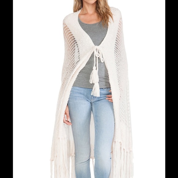 Wildfox Accessories - Wildfox White Label Garden Shawl NWOT