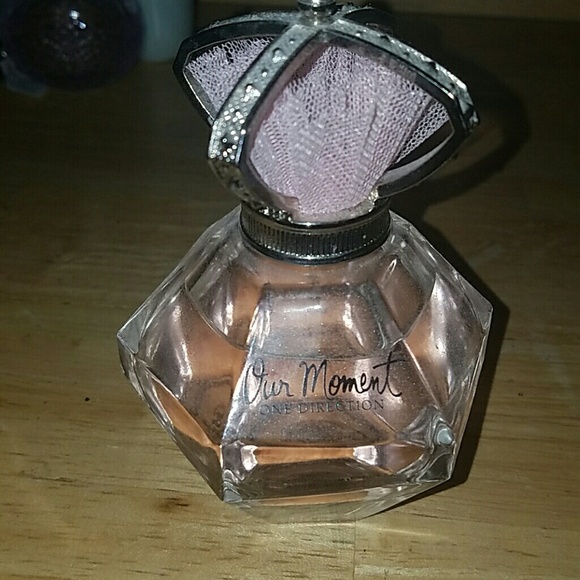 Perfume - Picture 1 of 2