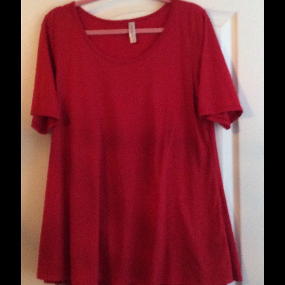 LuLaRoe Perfect Tee