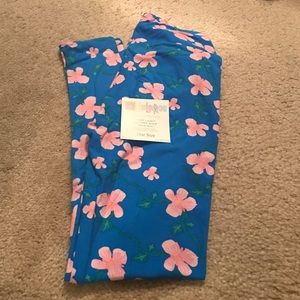 LuLaRoe OS Cherry Blossom Leggings