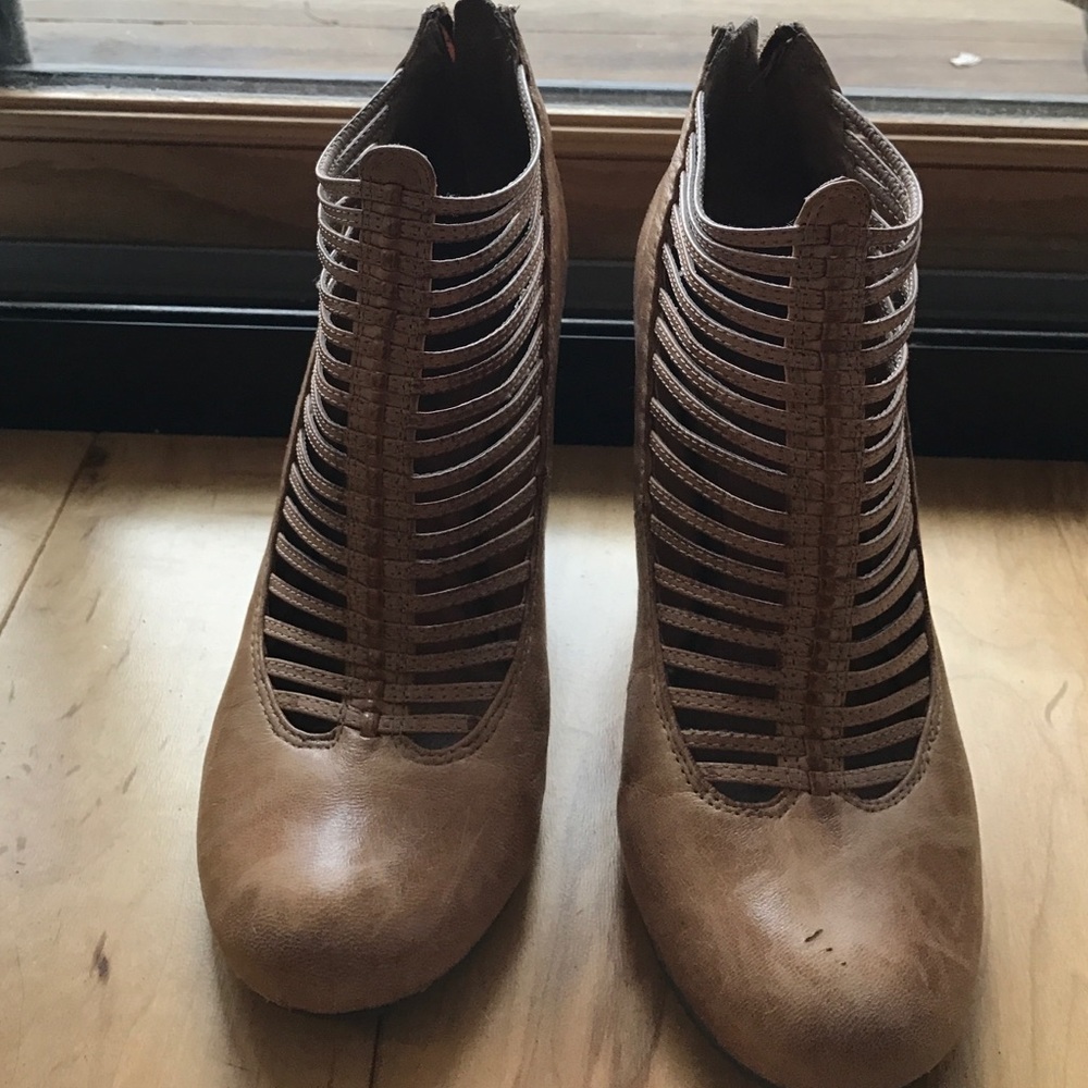 Miz Mooz mid-heel booties