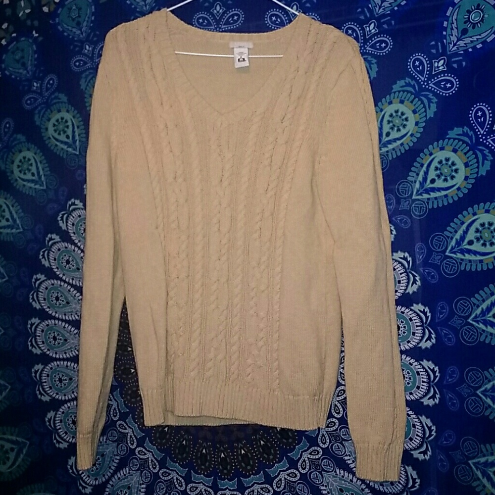 Tan sweater SIZE MEDIUM