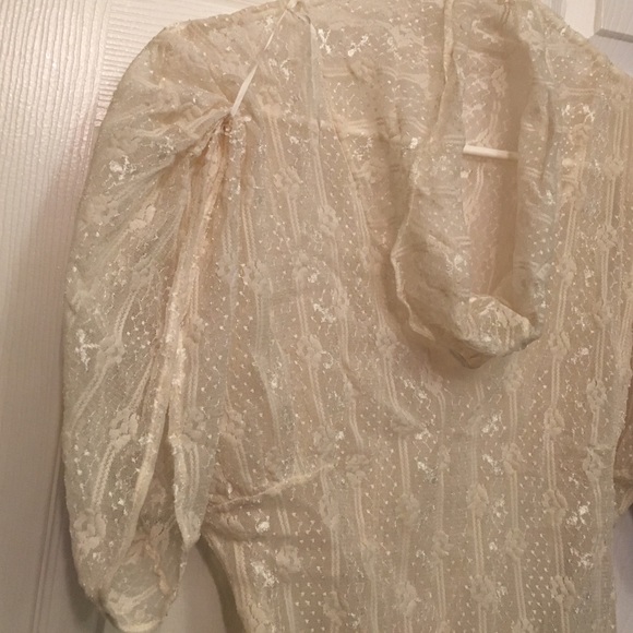 Michelle Mason sheer lace top _3 - Picture 3 of 3