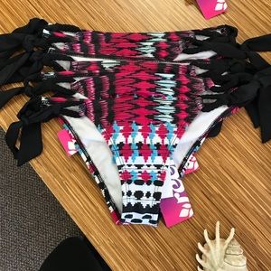 Reed bikini bottoms