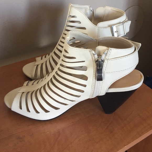 🔴SOLD🔴 - Picture 2 of 4