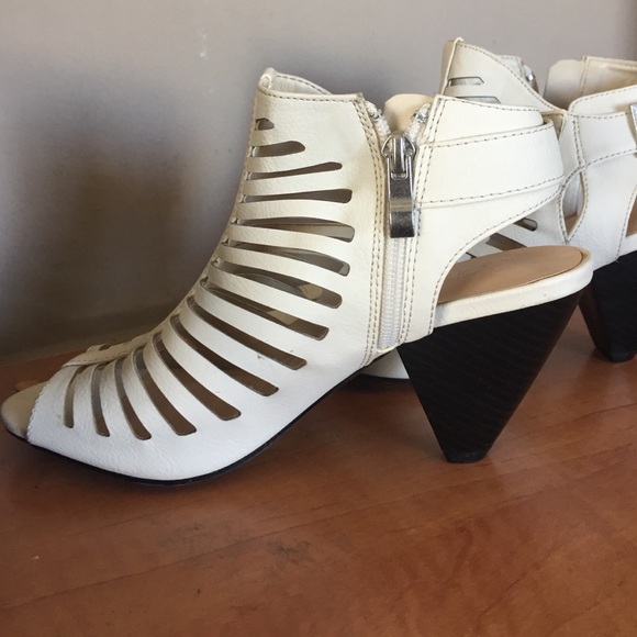 🔴SOLD🔴 - Picture 3 of 4