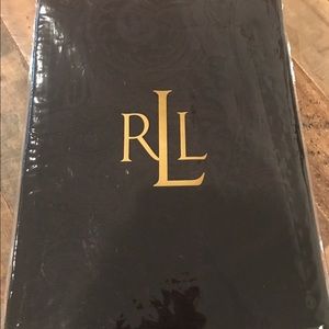 NWT Ralph Lauren 60 x 84 oblong tablecloth