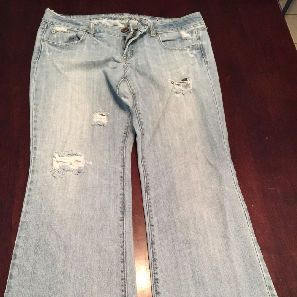 Jeans