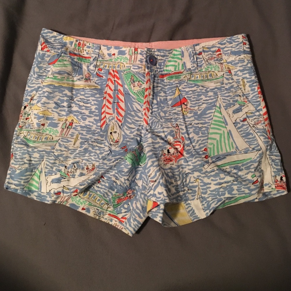 Lilly Pulitzer sailboat shorts- size 4