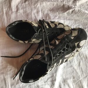 Coach tennis shoes