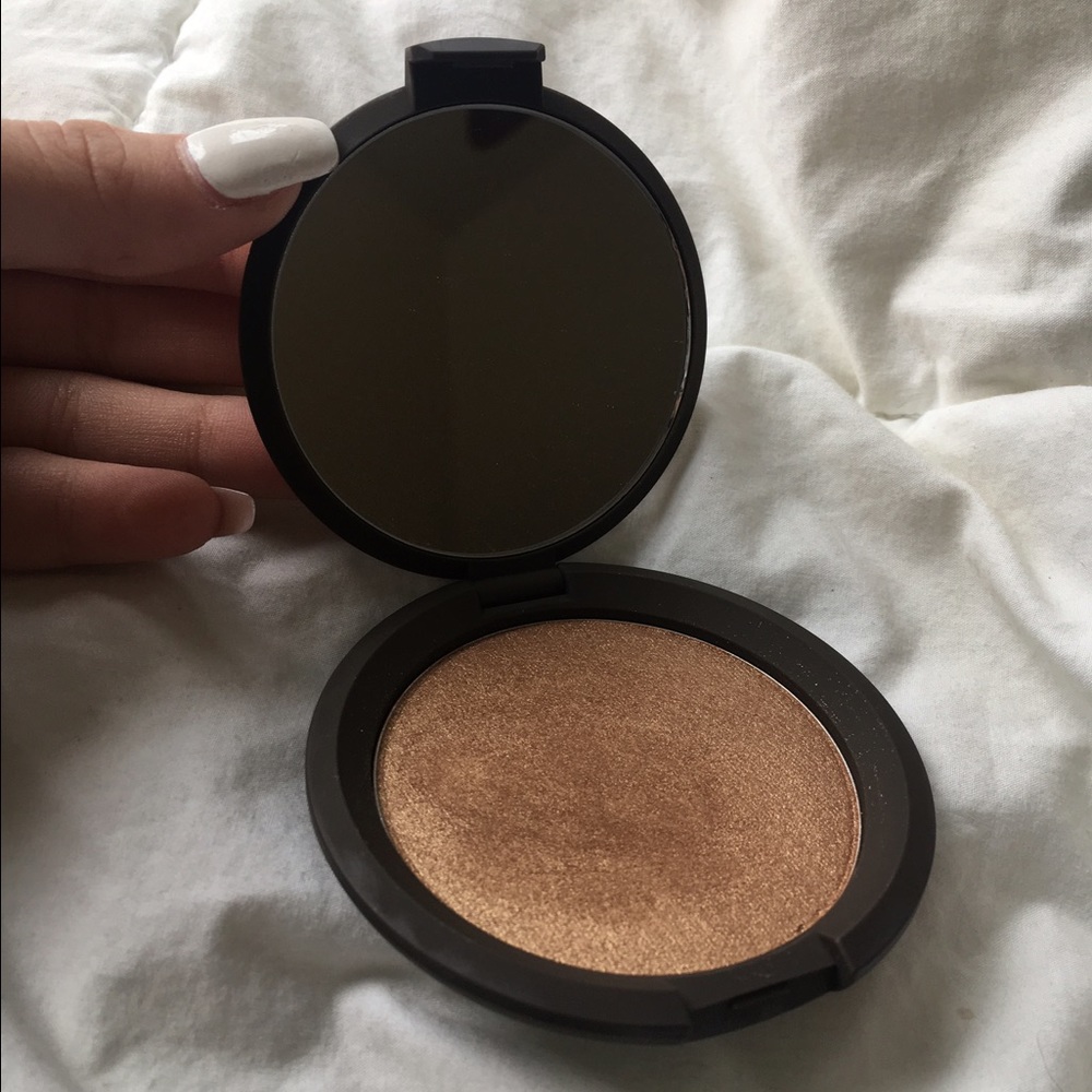 Becca Pressed Highlighter Topaz