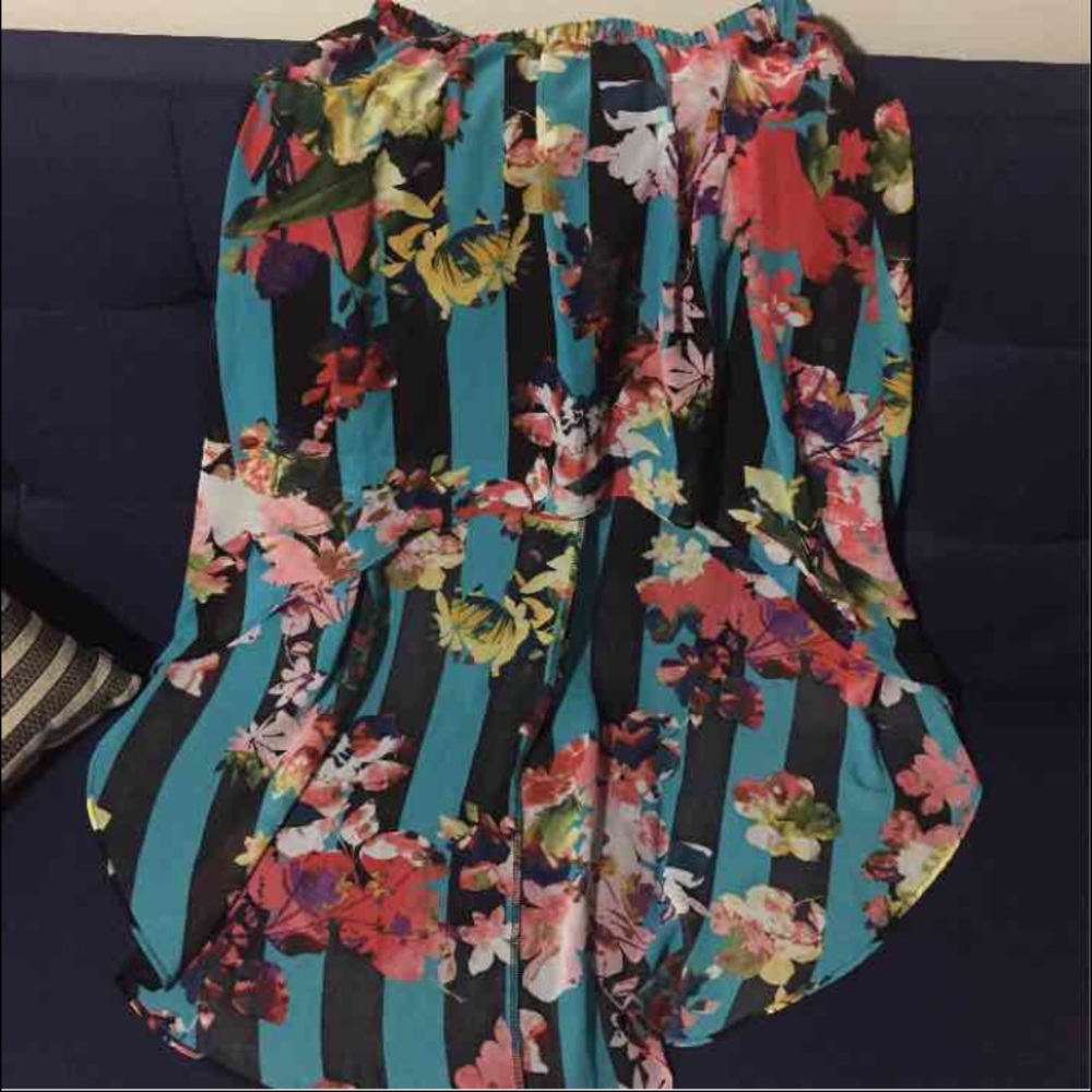 Flowy asymmetrical summer skirt