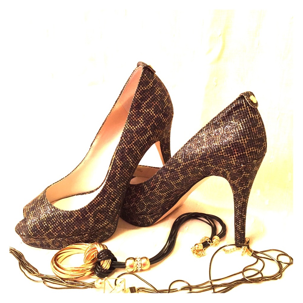 Michael Kors shoes, size 9,  fit better 8.5