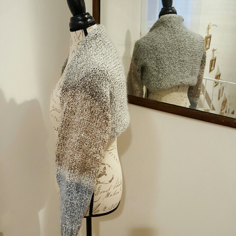 Hand knit long sleeve shrug