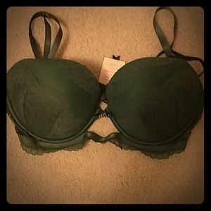 Victoria's secret designer collection push up bra