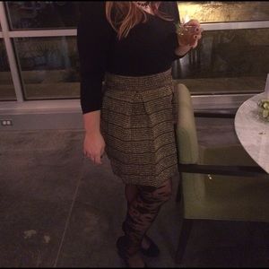 *SALE* Gold & Black Pleated Skirt