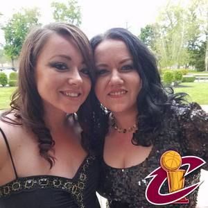 Meet your Posher, Claudia