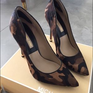 Michael Kors pumps - olive camo hair calf