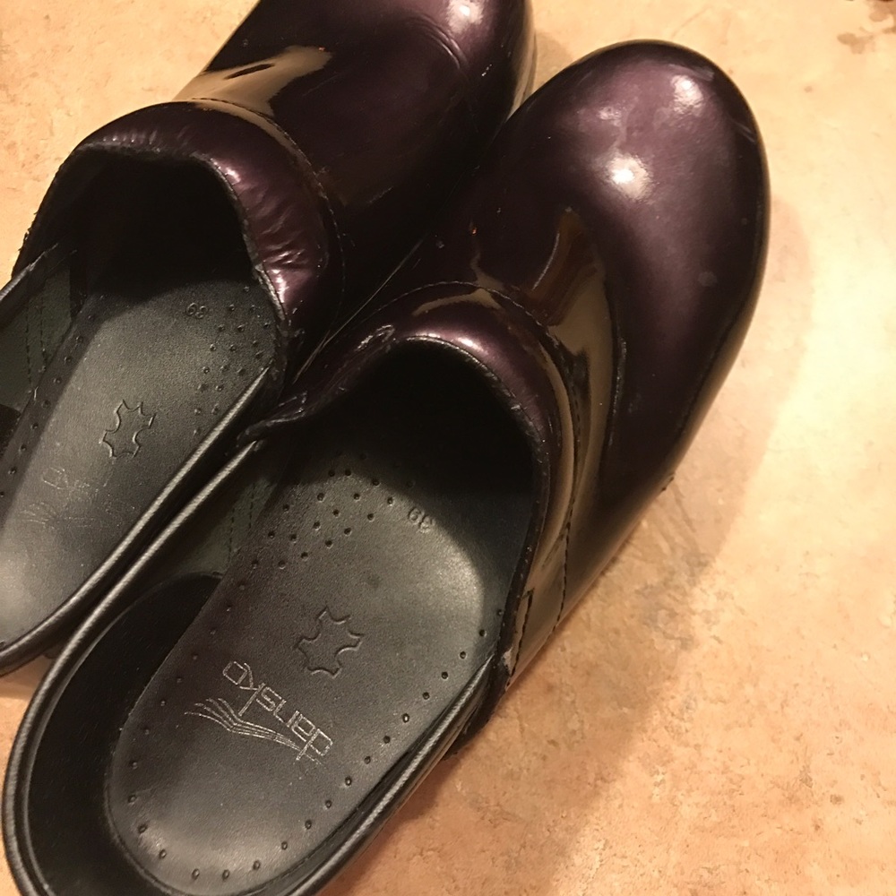 Dansko clogs PLUM
