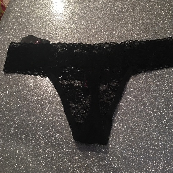 3 BRAND NEW NEVER WORN ALL LACE THONG PANTIES - Picture 4 of 4