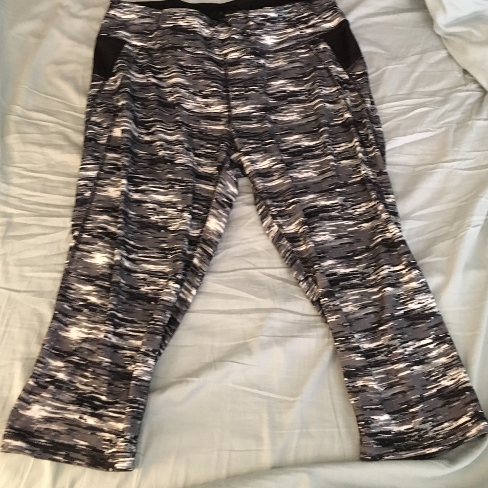 Tek Gear Capris