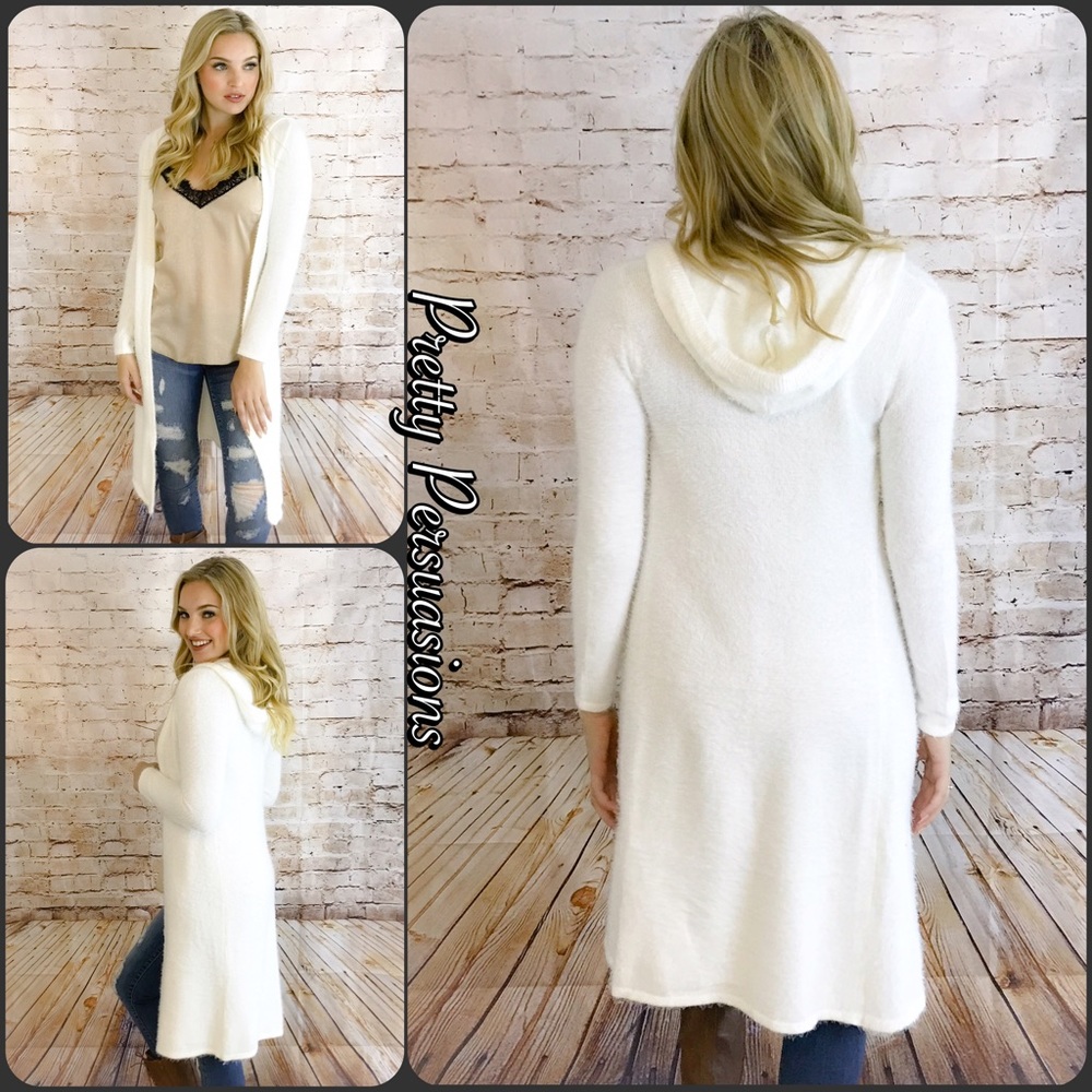 SOLD OUT ‼️White Hooded Fuzzy Cozy Long Cardigan - Picture 3 of 4