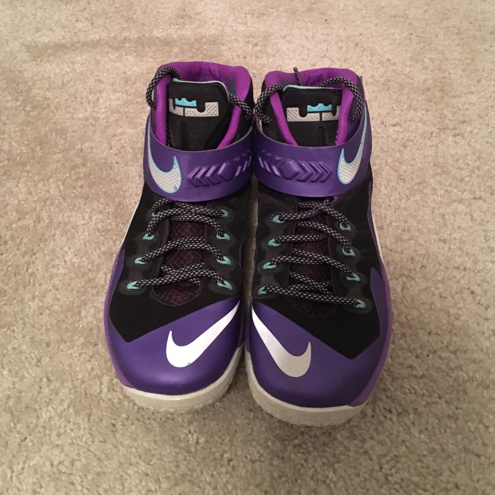 Lebron soldiers