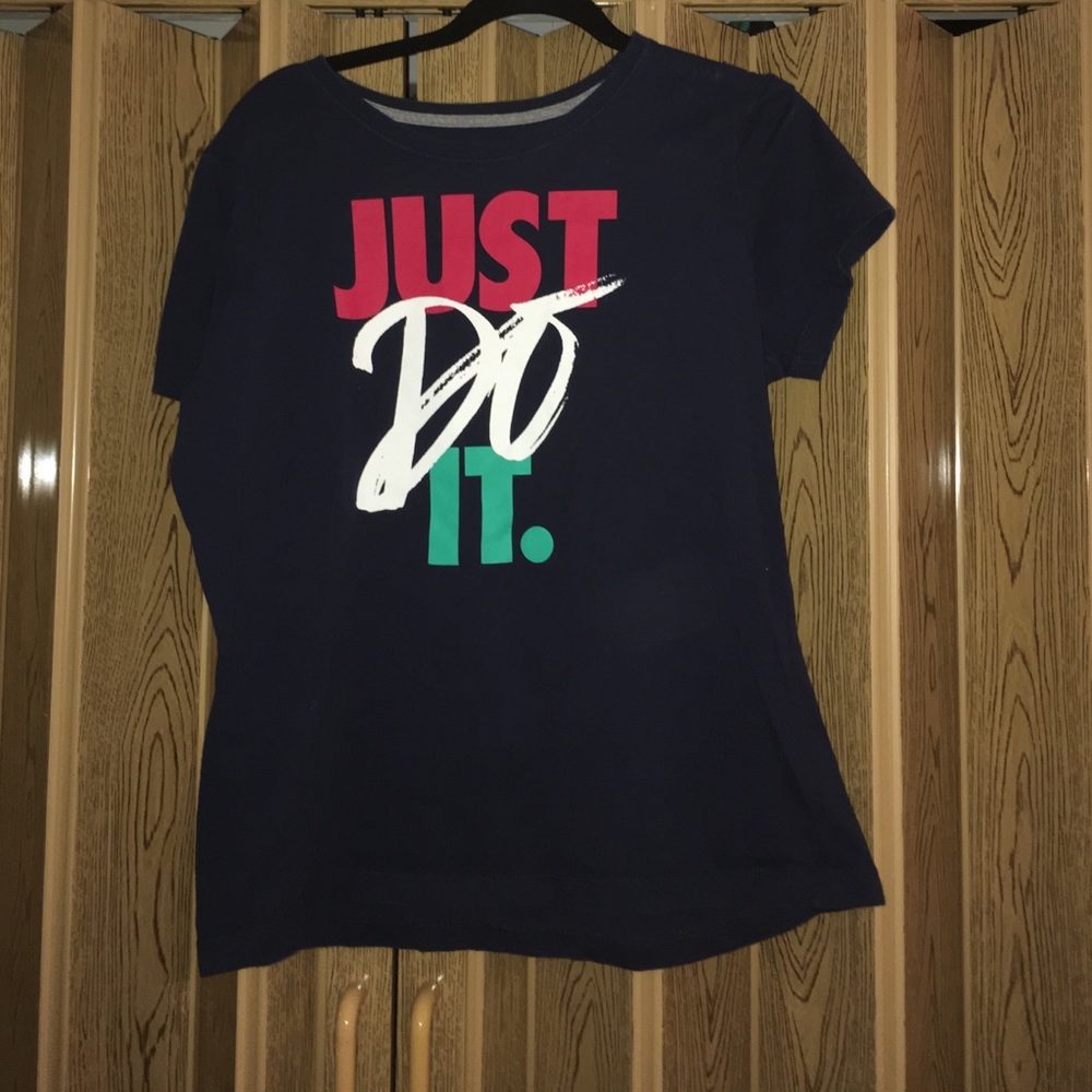 Nike T-Shirt
