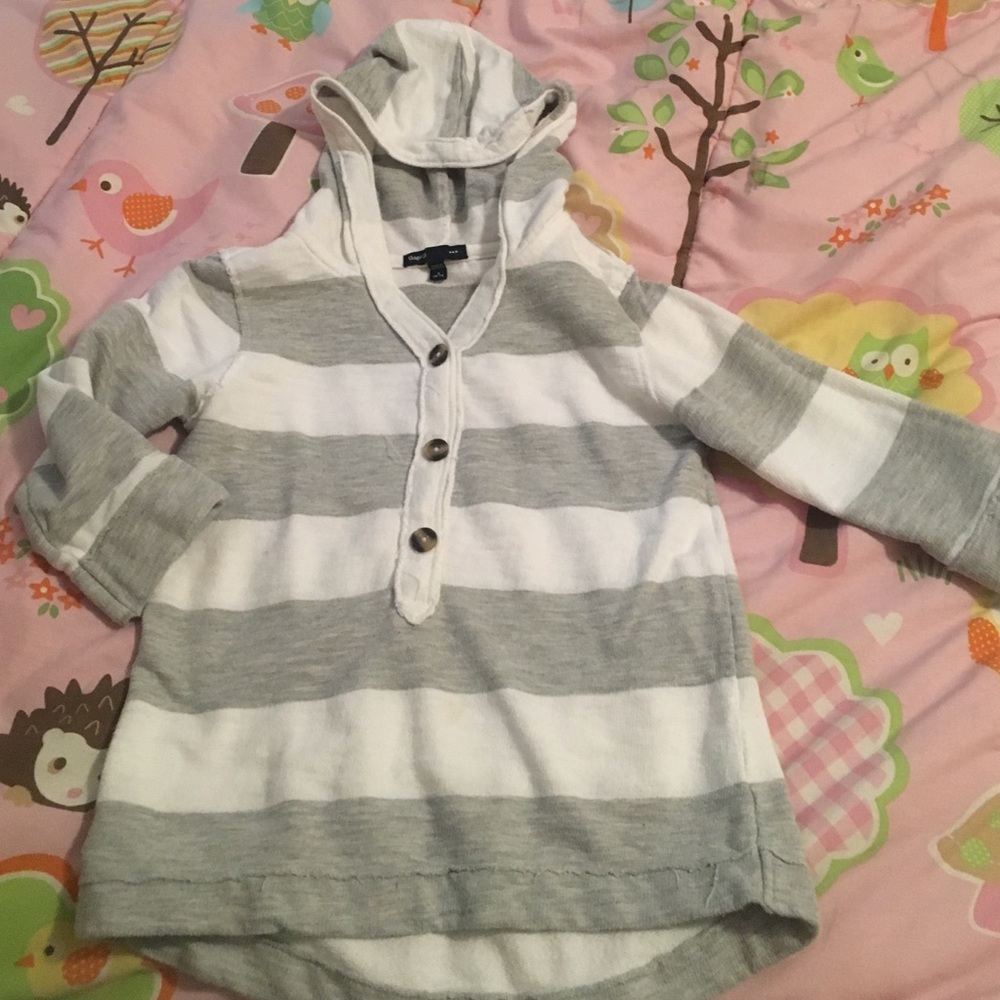 GAP girls sweater S