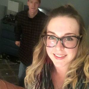 Meet your Posher, Caroline