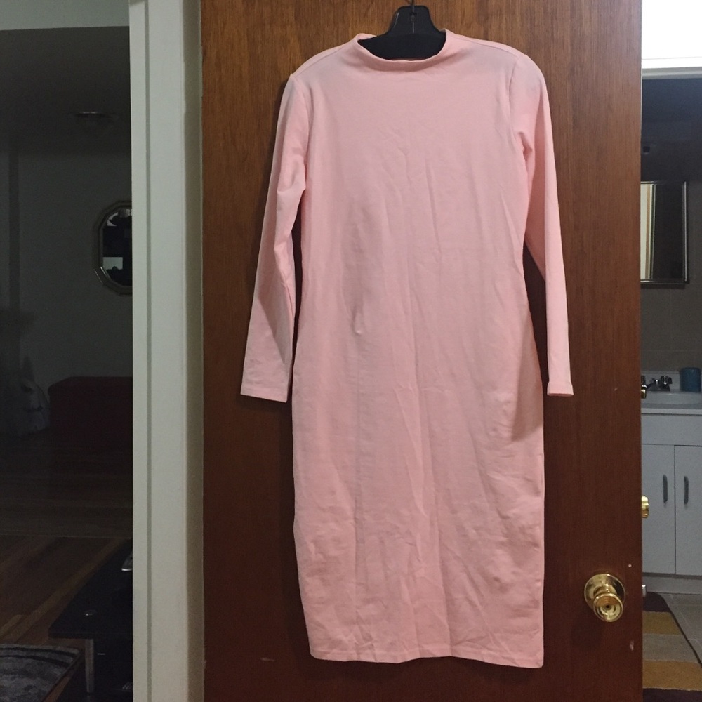 Baby pink beautiful long skin fitting dress