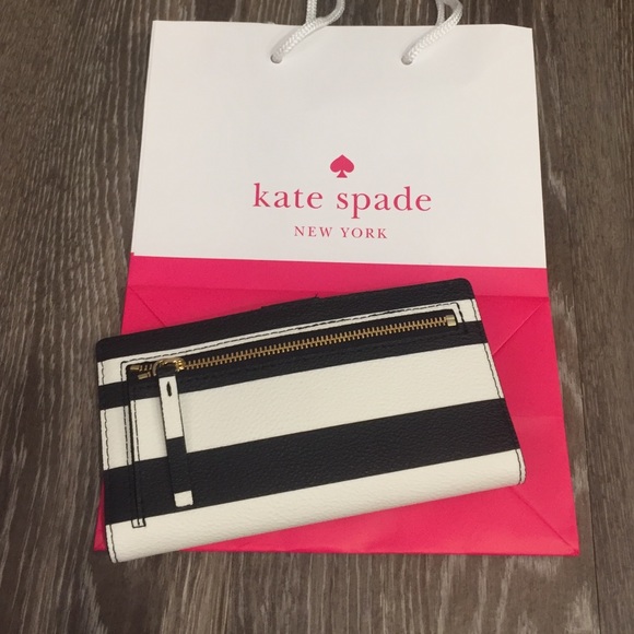 NWT Kate spade Stacy black & white striped wallet - Picture 3 of 3