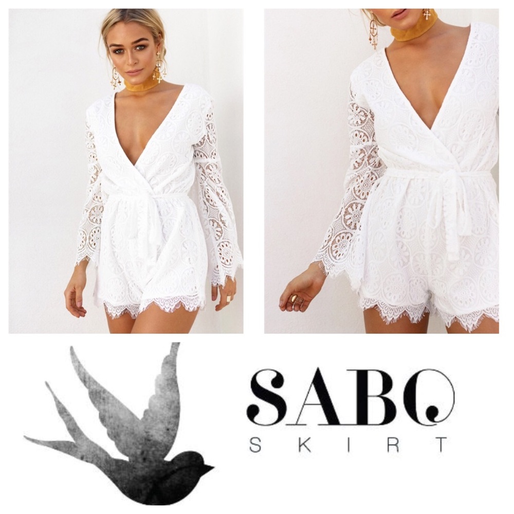 ✨NWT✨ Sabo Skirt Lace Mecca Playsuit