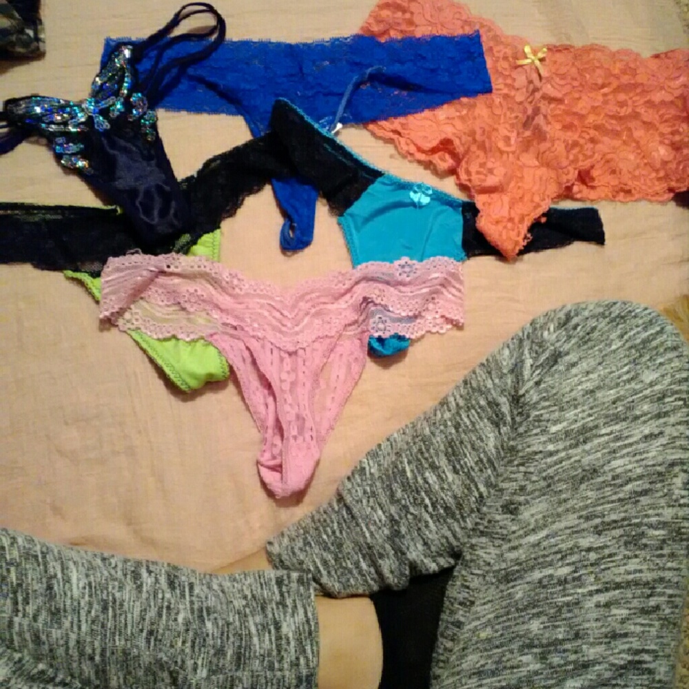 Bundle of thongs