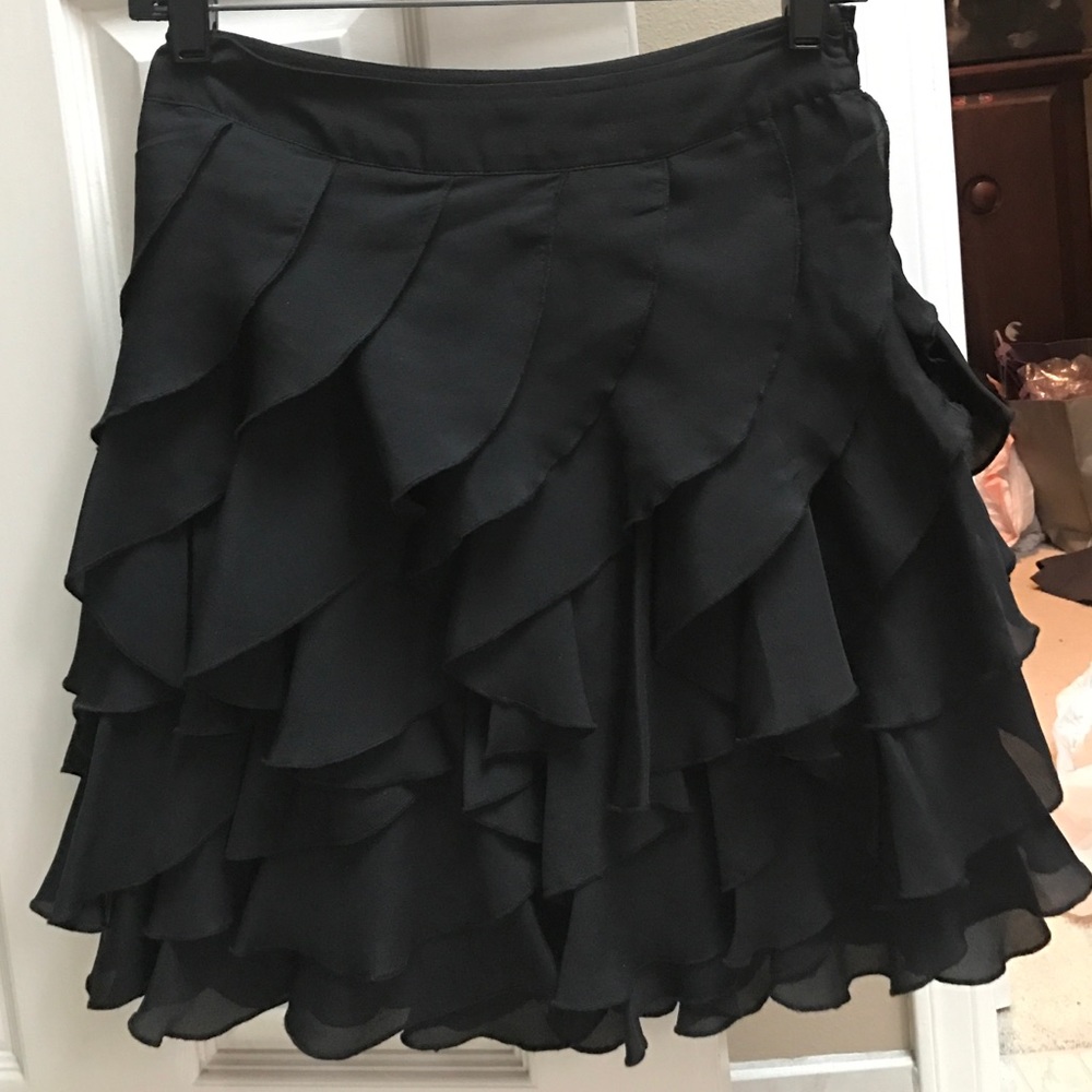 Beautiful Ruffled black skirt! - Picture 2 of 2