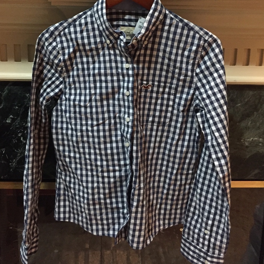 Long sleeve Hollister shirt