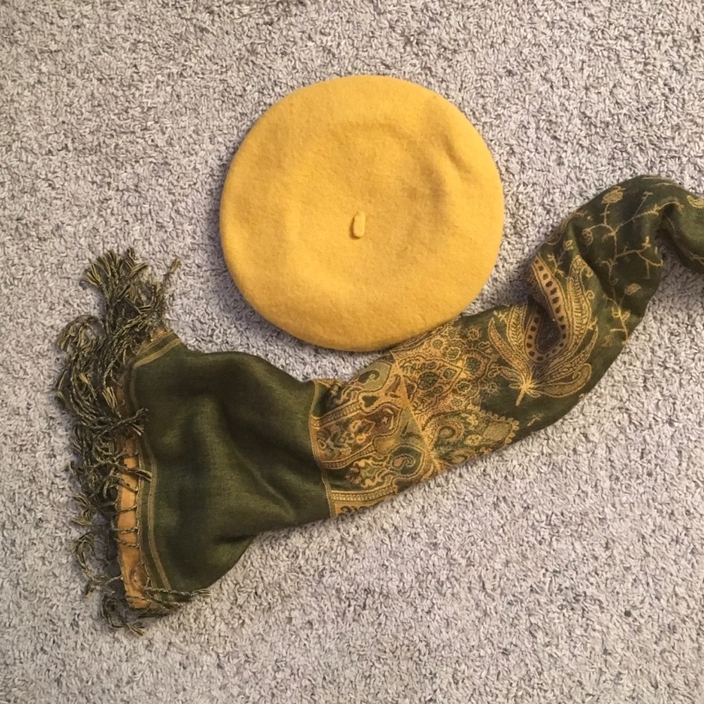 Yellow beret