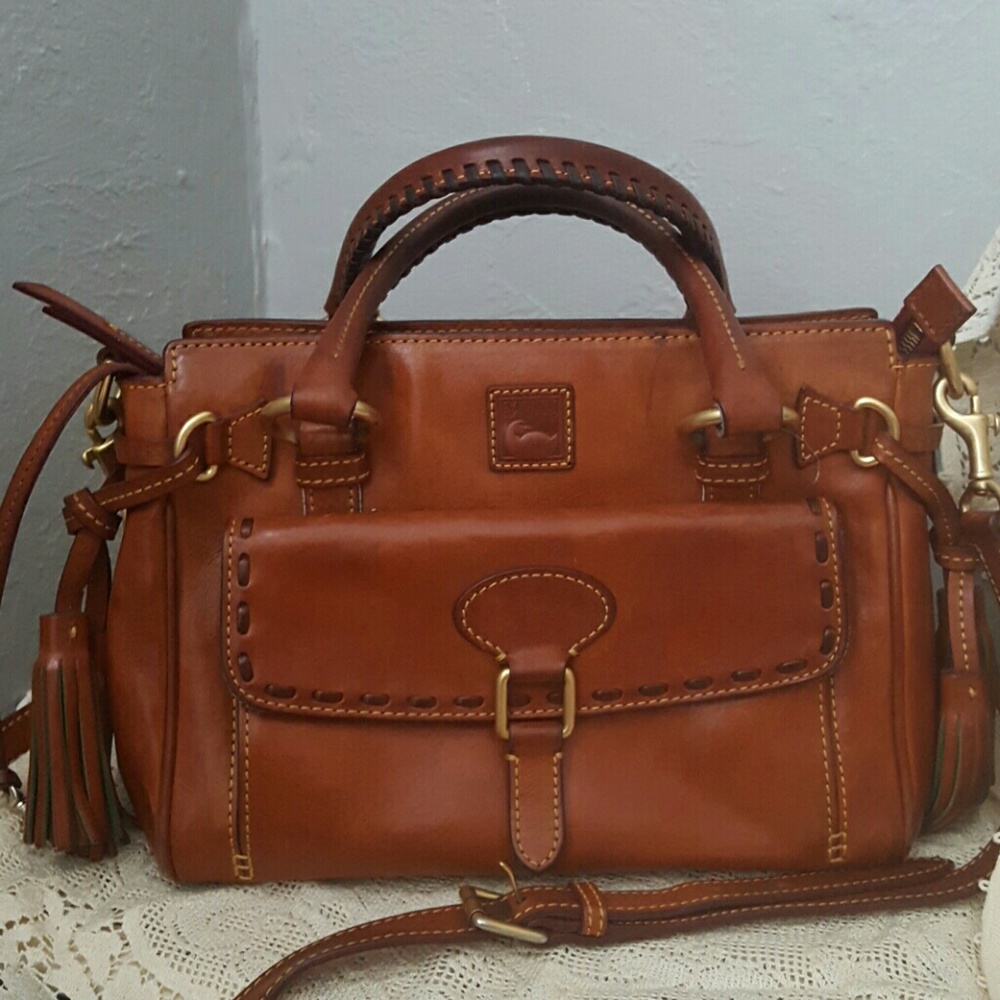 Dooney and Bourke Florentine Medium Pocket satchel
