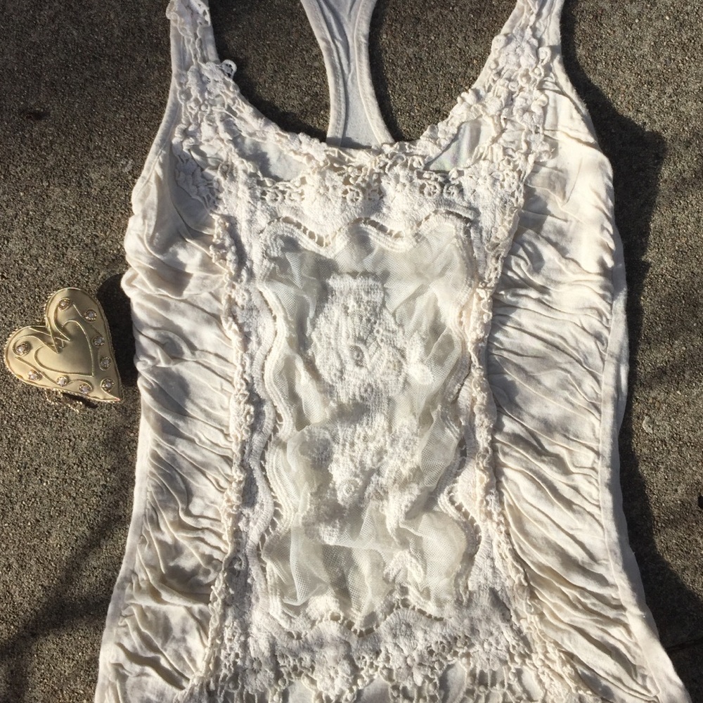 White lace tank top