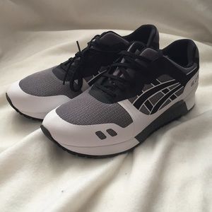 Brand new Men's ASICS Gel Lyte III