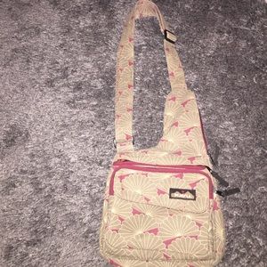 cross body KAVU