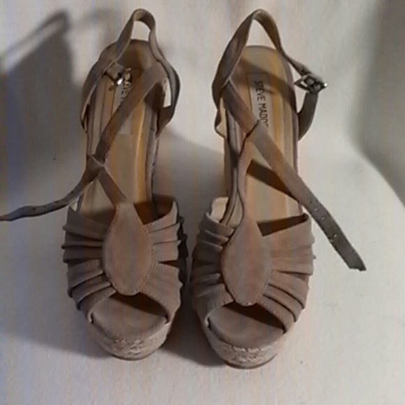 NWOB Steve Madden Wedges - Picture 3 of 4