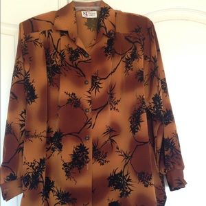 Maggie Sweet Floral Long Sleeve Shirt.