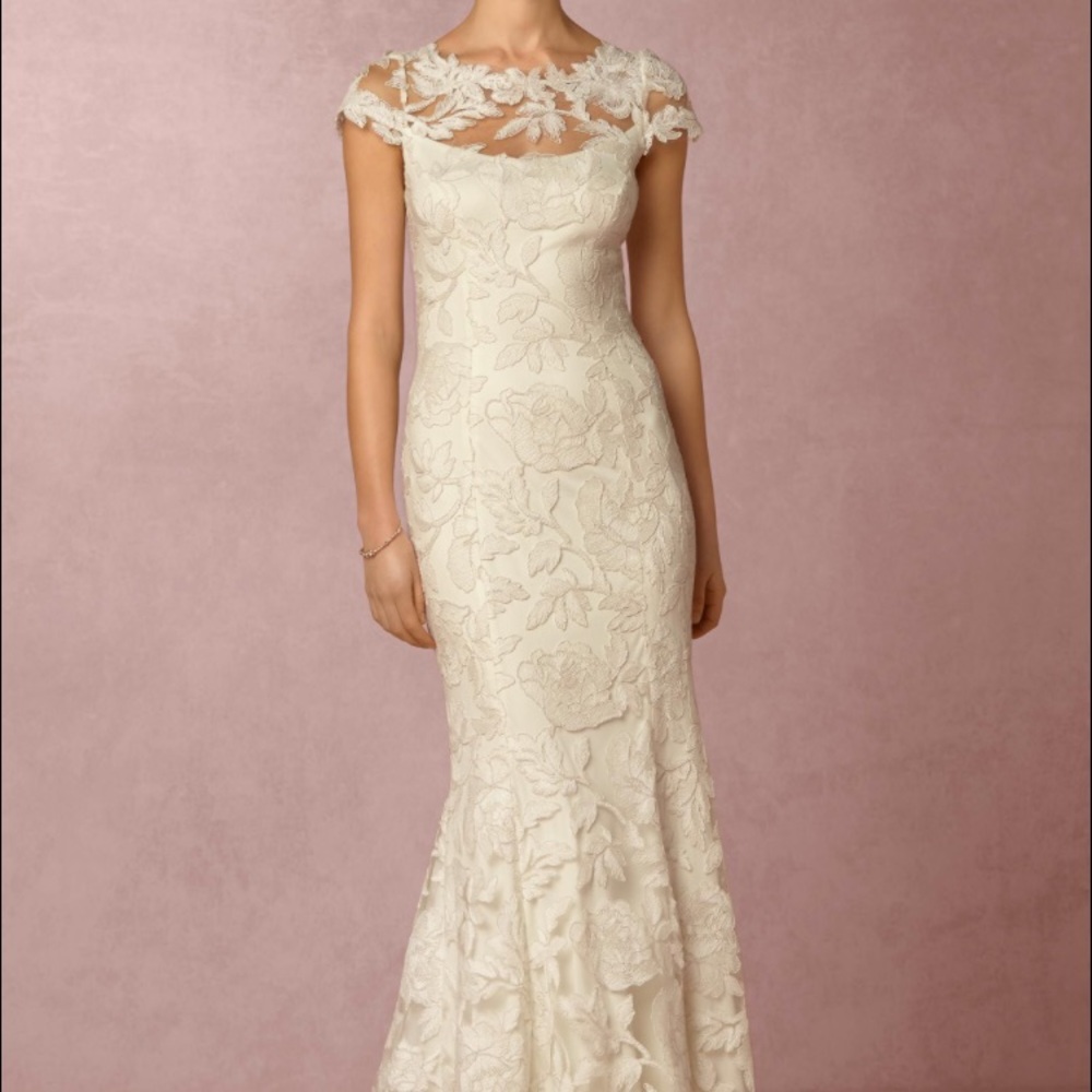 BHLDN Wedding Dress Size 4. Great Condition
