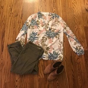 🦄H&M Floral Shirt